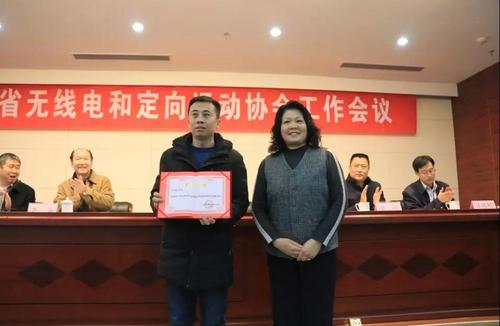 以体育人向阳德信体育- 德信官方网站- APP下载 DEXI